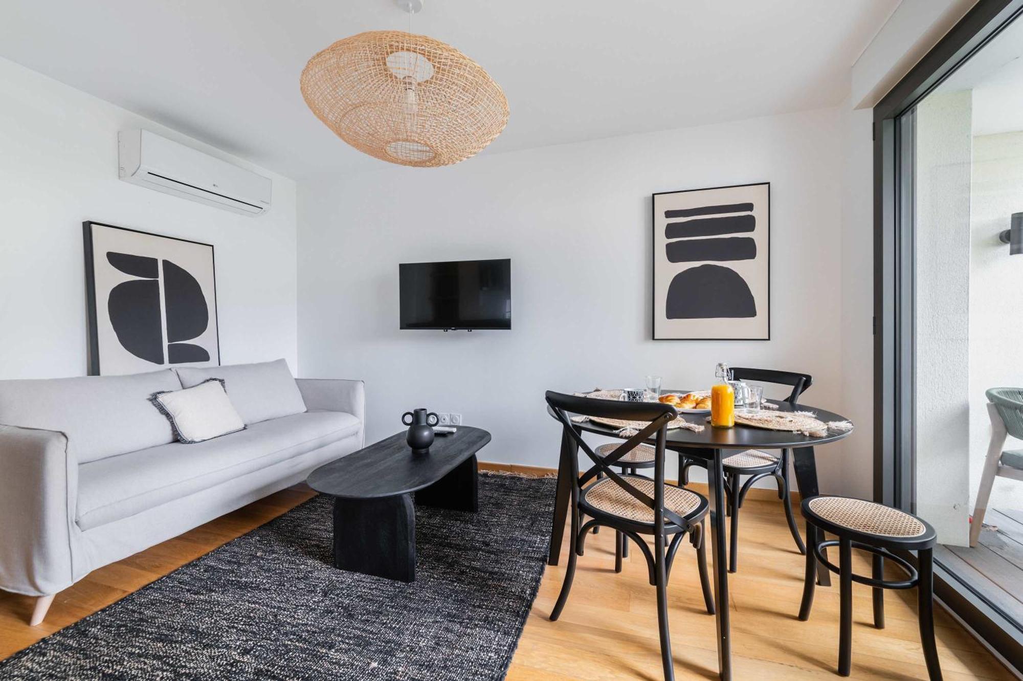 Appartement Lumineux Avec Terrasse Courbevoie - 4P - Flat-Guest Eksteriør billede